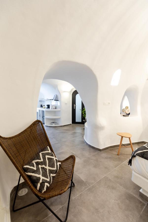 Doukas Caldera Suites 산토리니 외부 사진