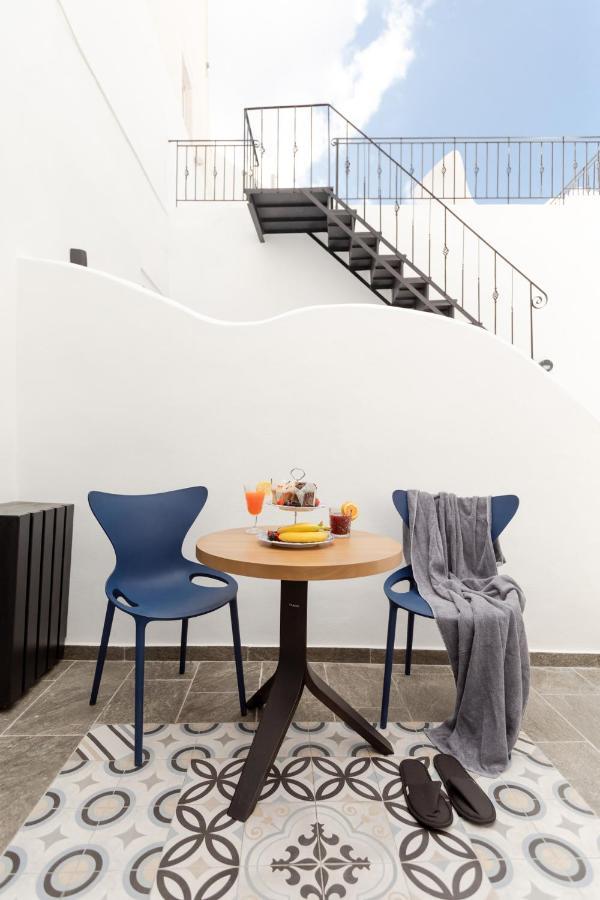 Doukas Caldera Suites 산토리니 외부 사진