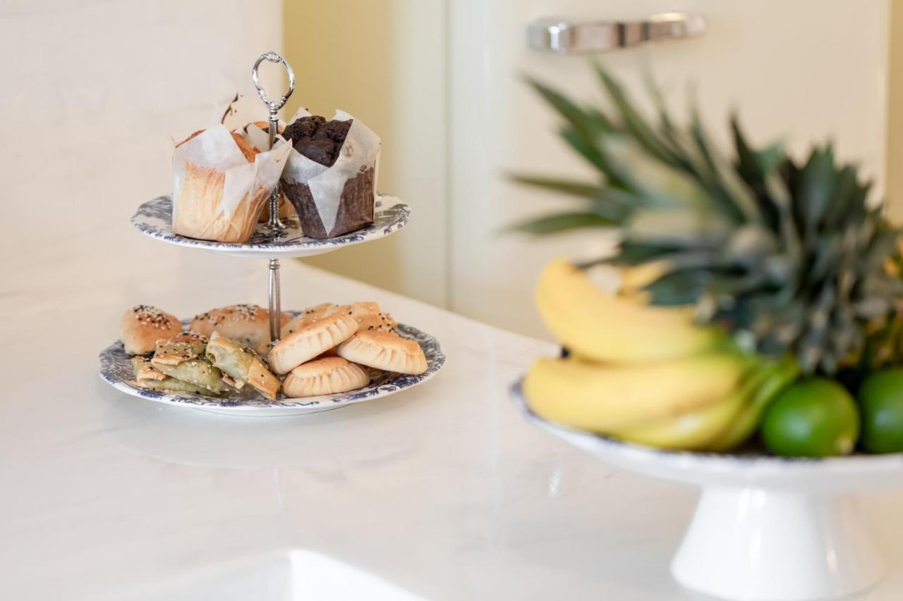 Doukas Caldera Suites 산토리니 외부 사진