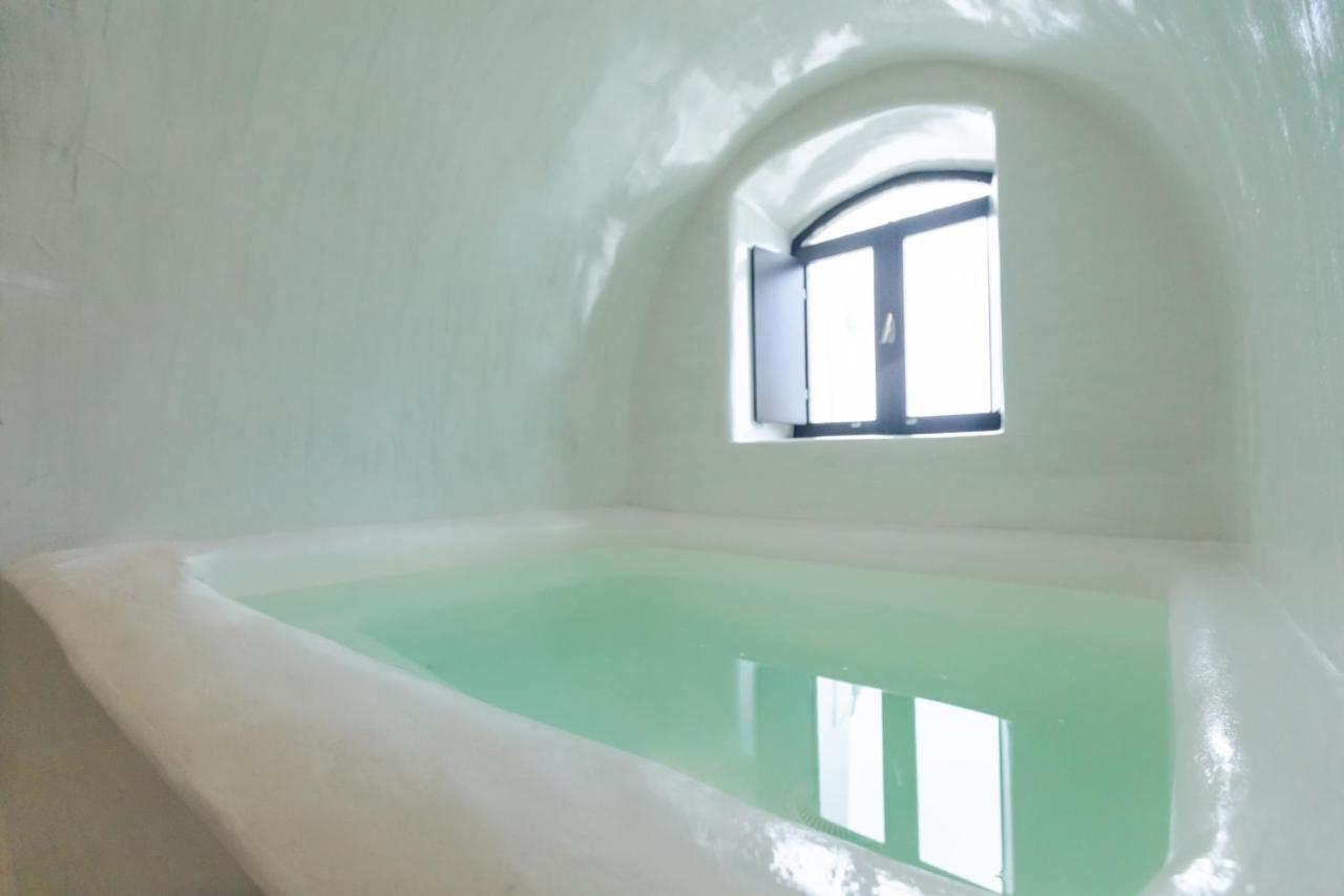 Doukas Caldera Suites 산토리니 외부 사진