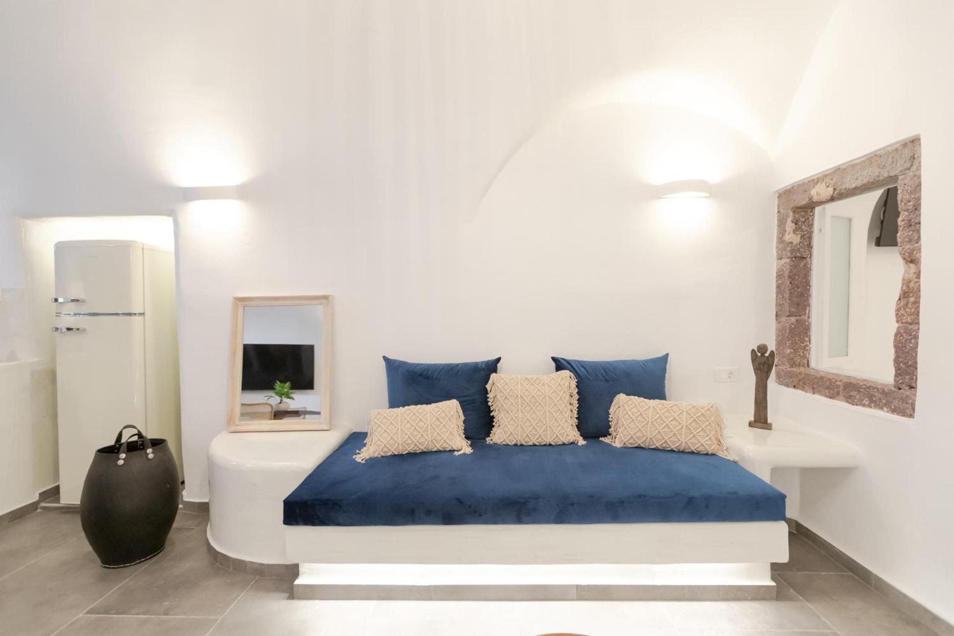 Doukas Caldera Suites 산토리니 외부 사진